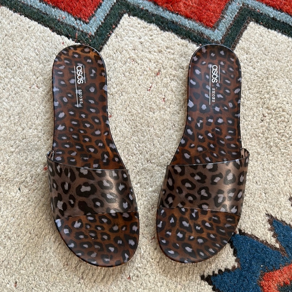 Leopard Slides 🩴